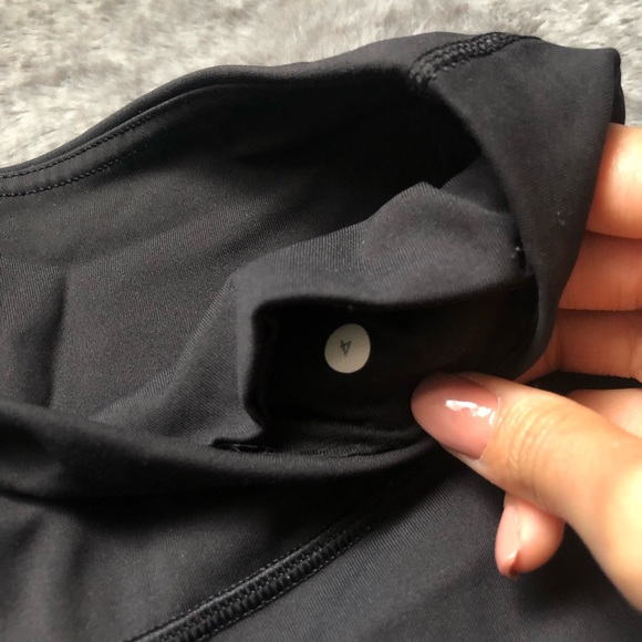 Lululemon Wunder Under Leggings - Picture 3 of 3